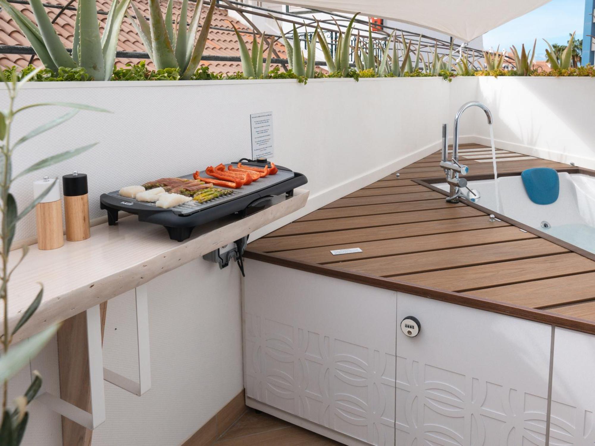 Wow Apartment With Private Jacuzzi And 2 Terraces In Los Christianos Los Cristianos  Exterior foto